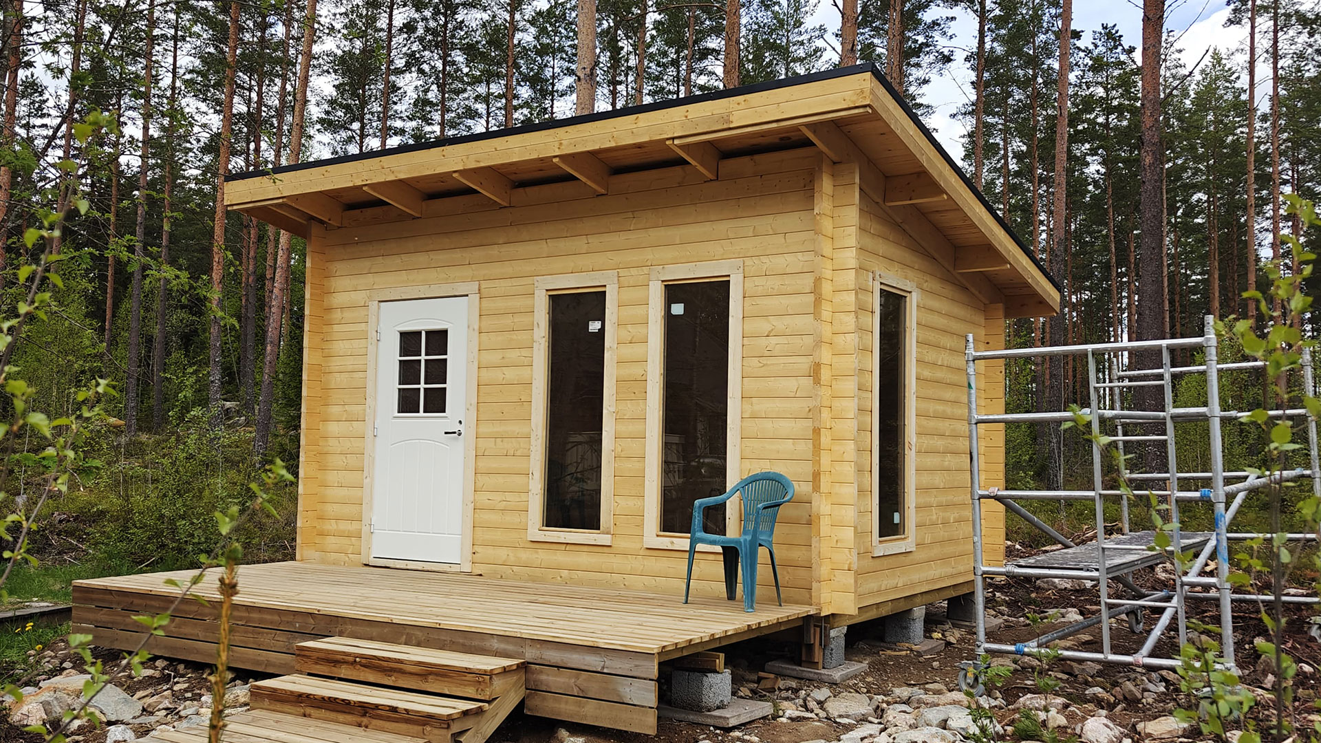 Ruosniemen Puupojat Oy -mittatilausmökit